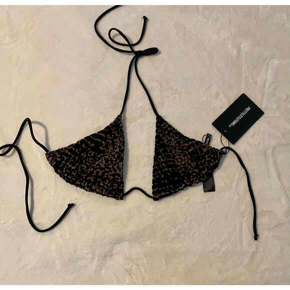 NWT Pretty Little Things Leopard Triangle Bikini top. Size 8 - Picture 5 of 5